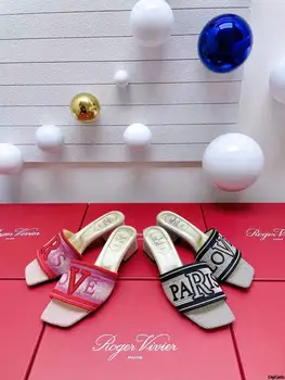 2023 роскошные брендовые женские летние тапочки с вышивкой Love Paris, квадратные босоножки на плоской подошве